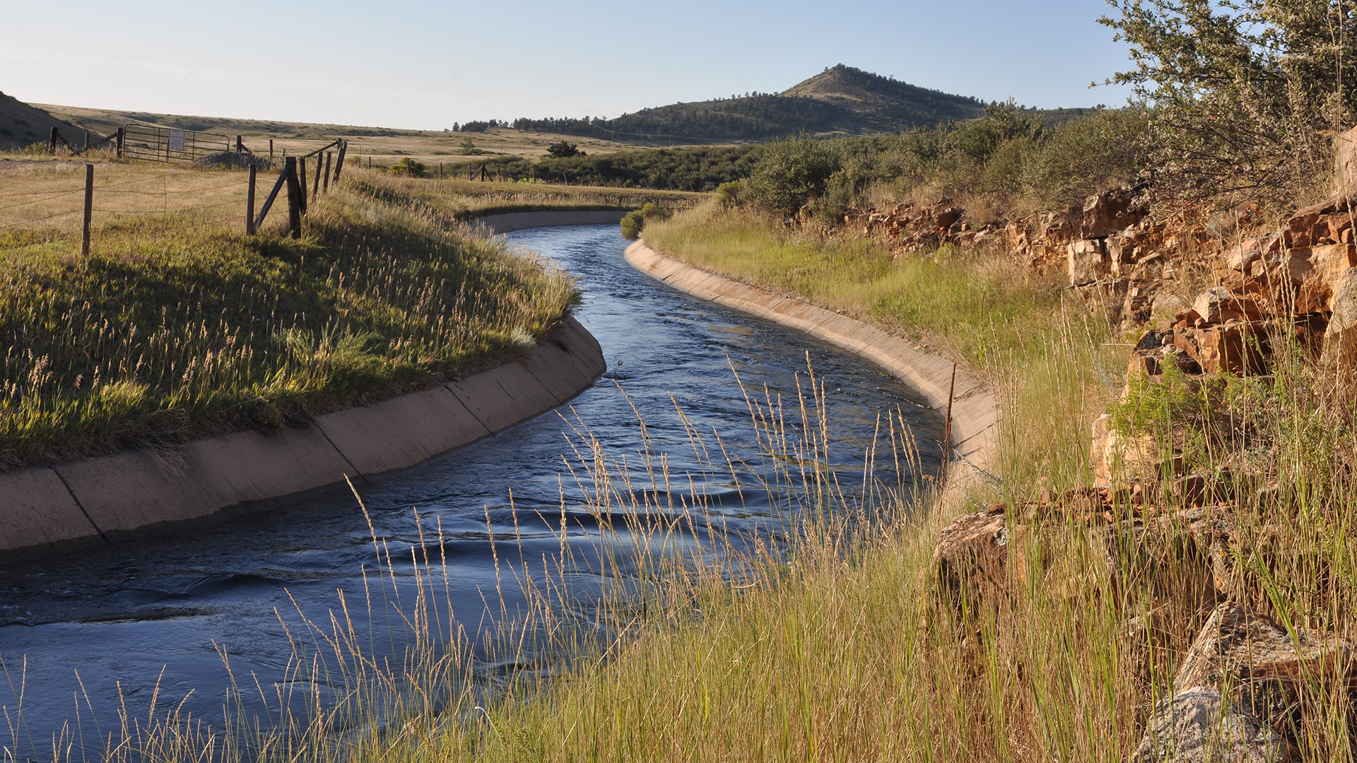 Water flowing through Saint Vrain Supply Canal